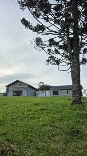 Casa em condomínio com Cachoeira Particular - Campo Alegre - Cunha - SP