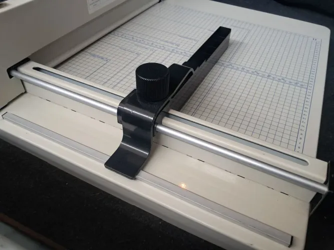 Guilhotina Semi Profissional - A3