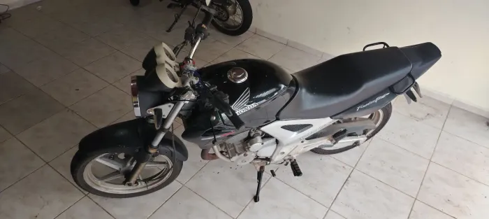 Motos & Motos