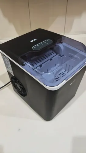 Máquina de Gelo EOS EMG04P - Seminova