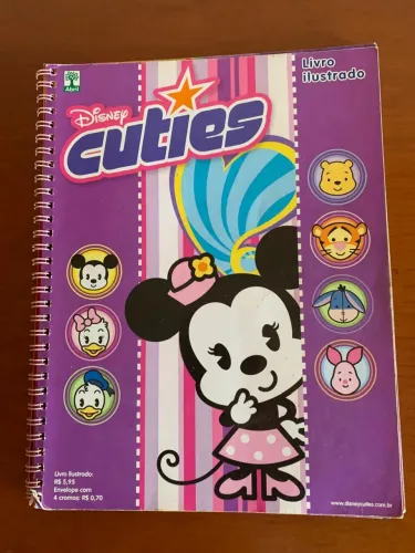 Álbum de figurinha Disney cuties completo 