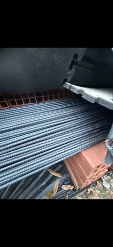 Lote Fechado de Vergalhão Novo (Barras de 12m retas) + Arame - Sobrou de Obra