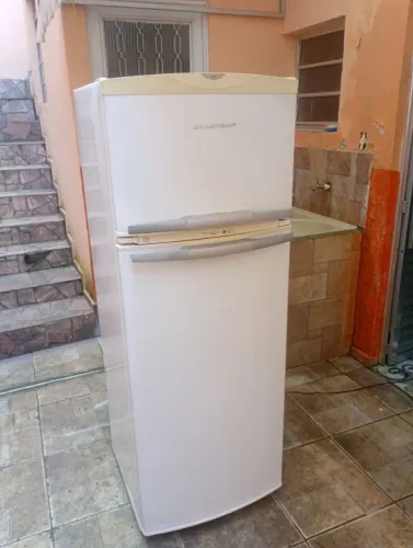 Geladeira 110v Frost Free Brastemp conservada funcionando perfeitamente entrego 