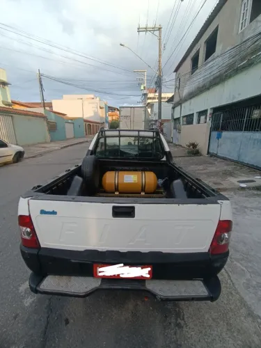 Fiat Strada Working 1.5 MPI 8V CE (álcool) 2002