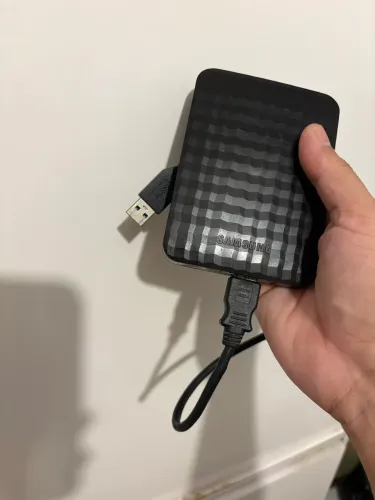 HD Externo Samsung 1TB, em excelente estado