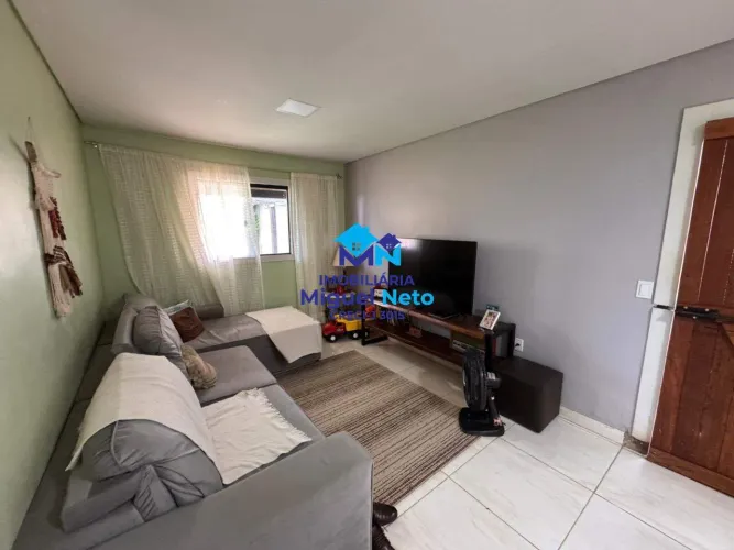 Agio de Casa com edícula no Residencial Green Ville