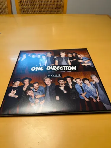 2 LP ONE DIRECTION - FOUR