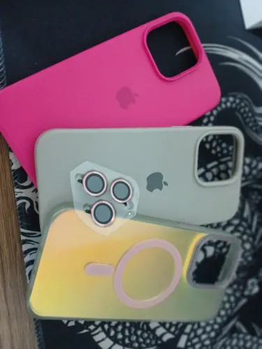 Vende-se Capinhas para iPhone 14 Pro Max