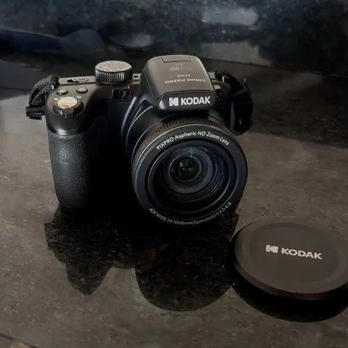 Câmera Digital Kodak Pixpro Az425 Astro Zoom Black