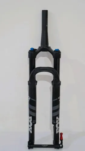 Suspensão Fox Performance Step Cast 32 100mm Boost C/ Trava