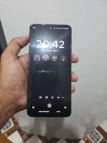 Troco moto G84 por iPhone com volta dependendo do iPhone!