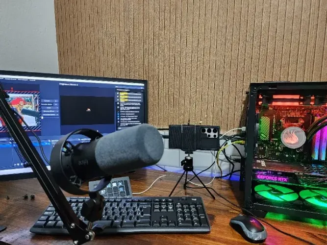 PC Gamer TITAN