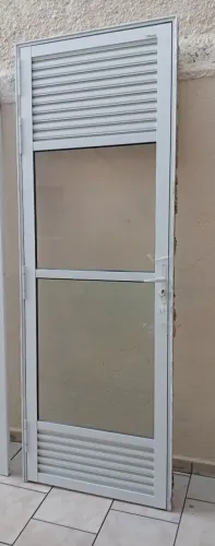 Porta de cozinha completa