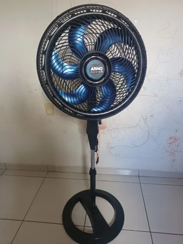 Ventilador Arno 40cm Coluna X-treme (Muito Novo com 6 pás)