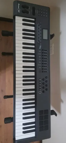 Teclado Controlador M-Audio Axion 61