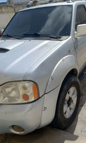 Nissan Frontier Se/se Strik/one CD 4X4 2.8 Dies 2006
