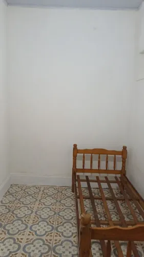QUARTO NO CENTRO> OBS SOMENTE PARA MOÇAS ? ????