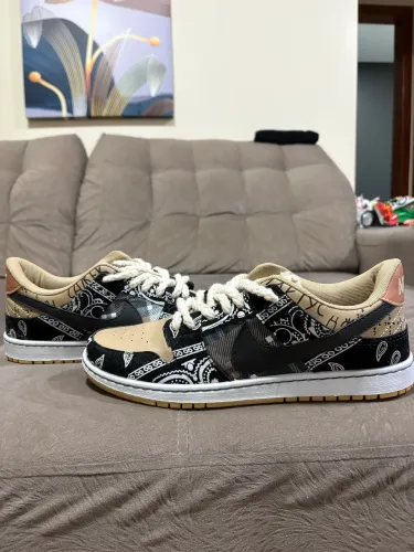 Nike Travis Scott