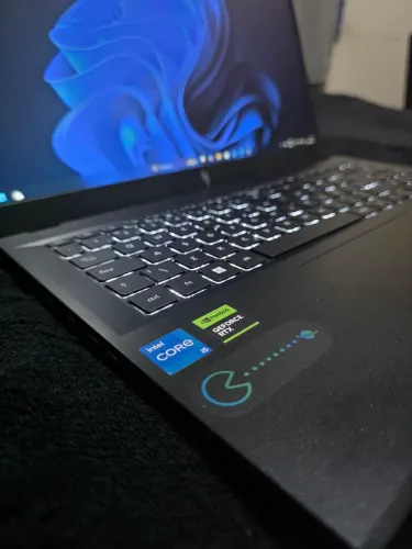 Notebook Acer Nitro V15 (RTX 4050 6GB + Tela 165Hz) - Impecável c/ Garantia