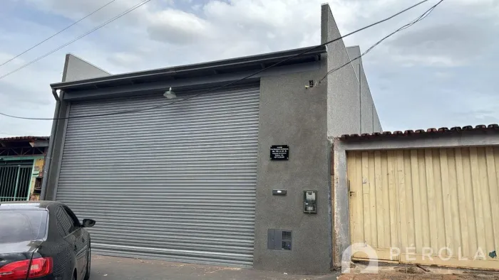 Galpão Comercial Com Mezanino Avenida Frei Nazareno Confalone Conjunto Vera Cruz Goiânia G