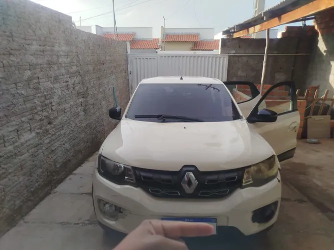 Renault Kwid Intense 1.0 Flex 12V 5P Mec. 2019