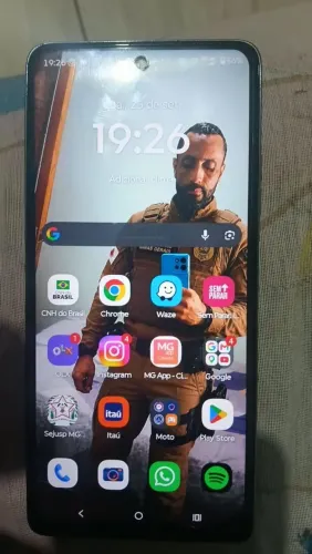 Moto G75 resistente a Água