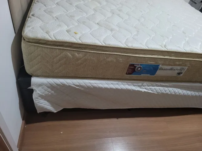 Colchão casal + box baú