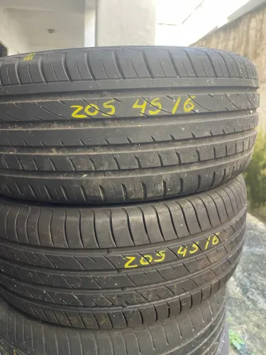 Pneus 205/45R16