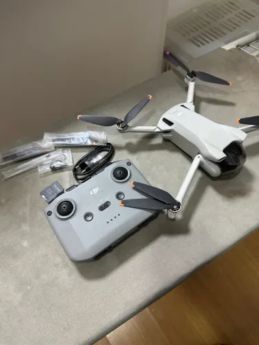 DJI Mini 3 - Kit Standart