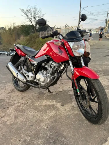 VENDE-SE CG FAN 160 sem detalhes, impecável.