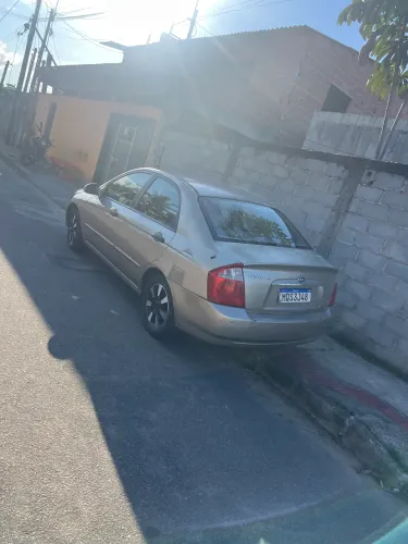 Kia Motors Cerato 2.0 16V Aut. 2006