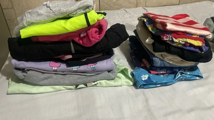 Roupas de inverno e verão de menina - tamanho 6