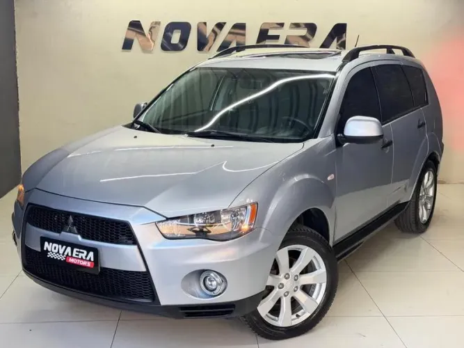 Mitsubishi Outlander 2.0 16V 160cv Aut. 2013