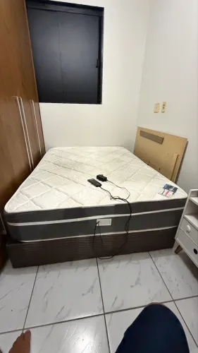 Cama Casal com colchão magnético e massagem