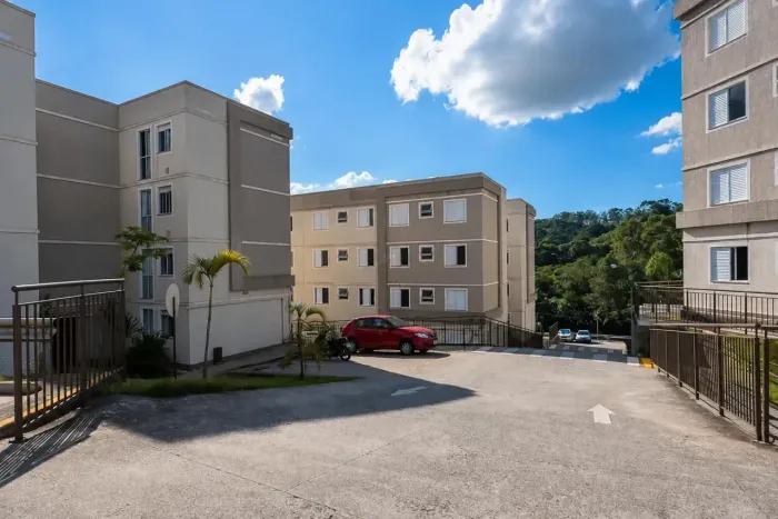Apartamento no Condomínio Parque Saint Christofher - Cotia