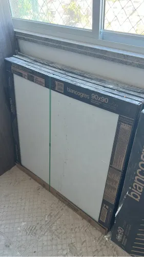 Porcelanato 90x90 Biancogres Cemento Nebbia