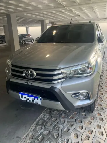 Toyota Hilux CD SRX 4X4 2.8 TDI 16V Diesel Aut. 2016