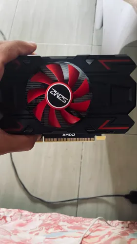 placa de vídeo de entrada (para estuda, trabalha e joga jogos leves ex: valorant)