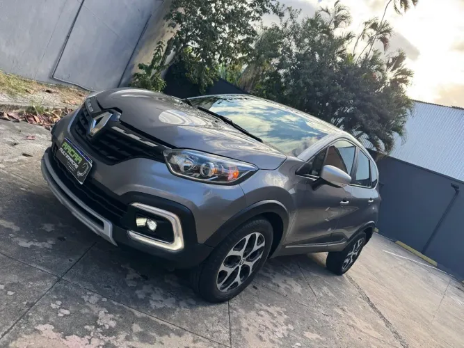 Renault Captur Intense 1.3 TB 16V Flex 5P AUT 2023