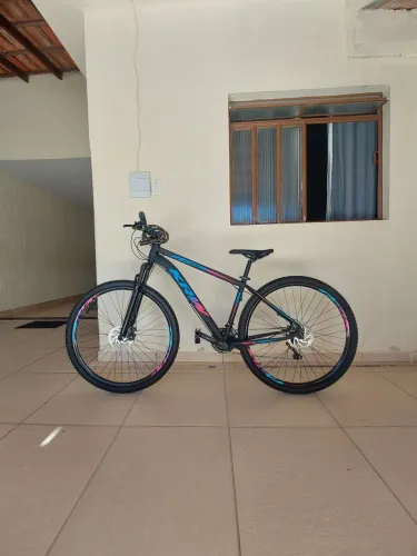 Bicicleta KRW Aro 29(Câmbio Shimano) - Estado de Nova!!