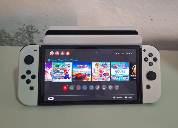 Nintendo Switch Oled | Controle extra | Bag e Case | 128GB MicroSD