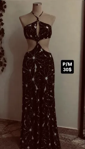 Macacão Longo Preto Floral Feminino