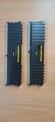 Memória Ram DDR 4 8gb vengeance PC