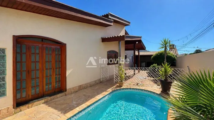 Casa com 3 Quartos, Piscina e Área Gourmet no Parque Novo Mundo em Americana/SP