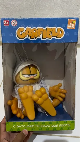 Boneco Garfield