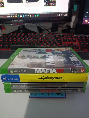 Lote de jogos Xbox One e PS4