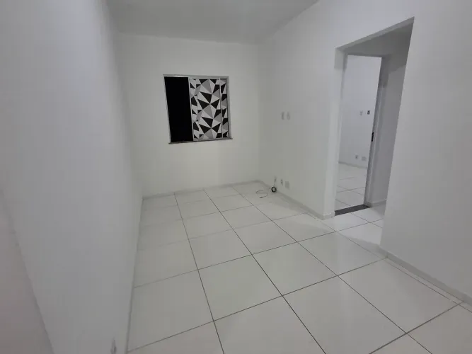 Alugo Apt 2/4 Suíte Térreo, apt com interfone, local Jardim Metrópole em Itinga R$ 750,0