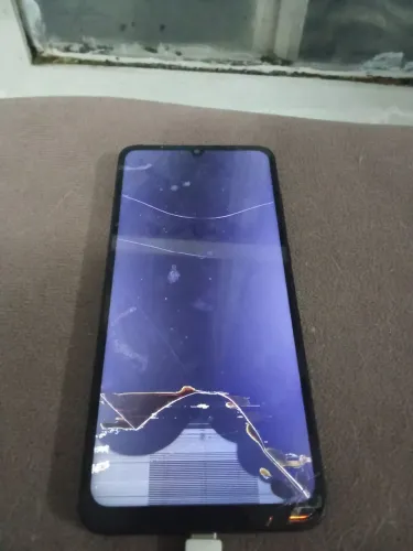 Galaxy A05 precisando trocar display, resto tudo ok. Foi meu desde a loja.