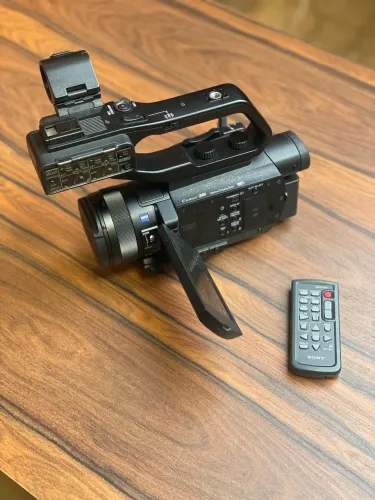 Sony NX80 4K Profissional - Impecável, baixa utilização