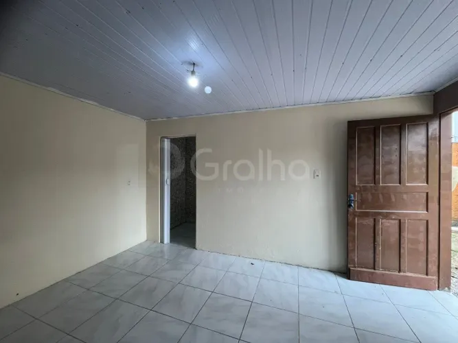 Casa de 100m² com 3 dormitórios na Vargem do Bom Jesus